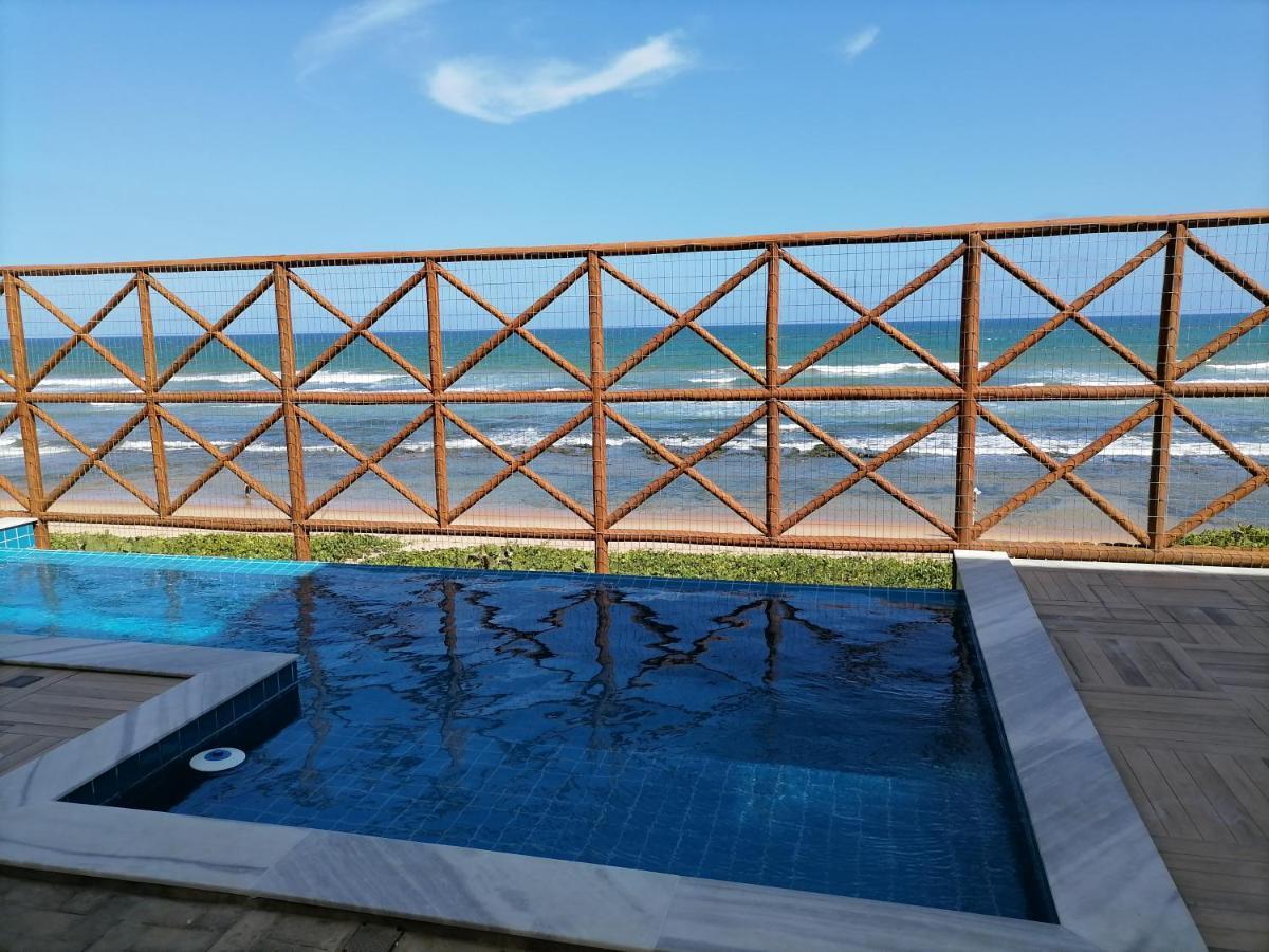 Triplex Pe Na Areia Com 3 Suites Proximo Salvador Lauro de Freitas Exterior photo